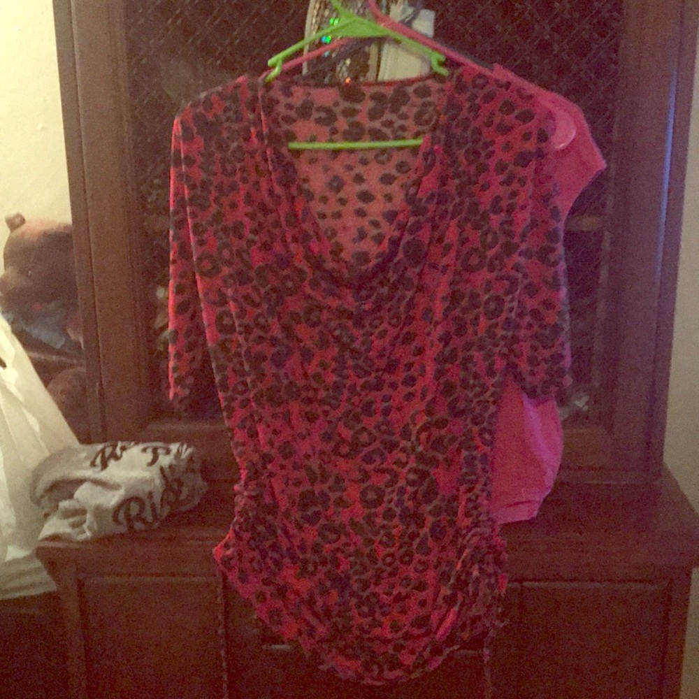Scoop neck tunic